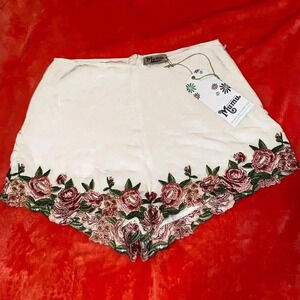 Show me your MuMu roses shorts small NWD